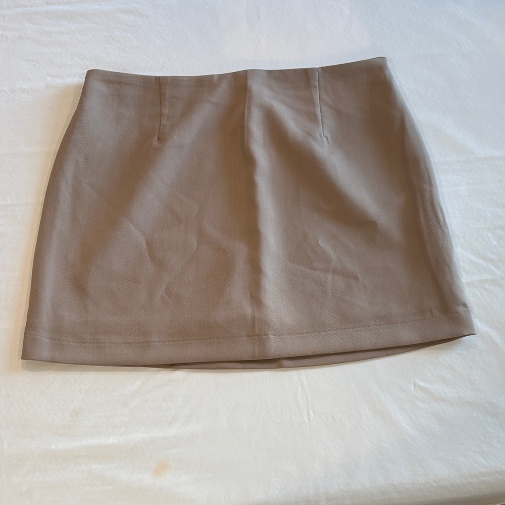Double Zero Taupe Mini Skort